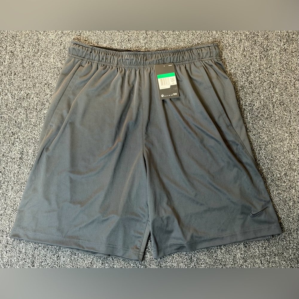NIKE DRI FIT MENS TRAINING GYM / ATHLETIC XL SHORTS - STANDARD / OG FIT - *NEW*